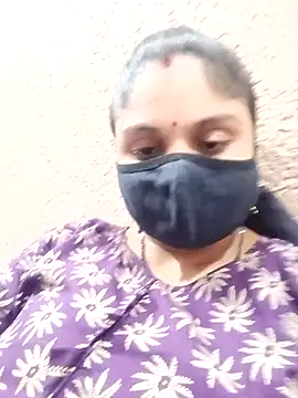 Snapshot of Cute-Aadhvita chatting on 05.24.26 Cute-Aadhvita online show from 05.24.26