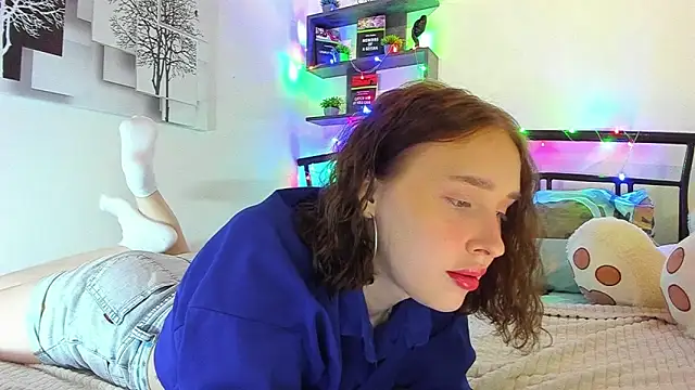 LinaTruly online show from 03.14.26