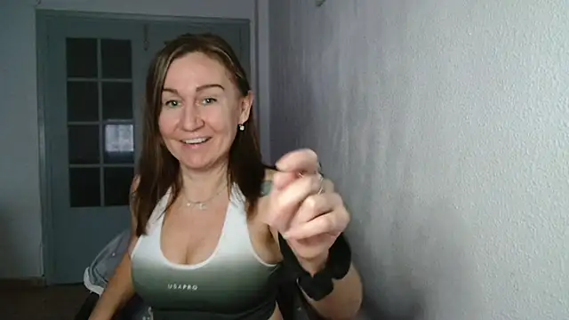 TamaraSweetxo online show from 12.23.24