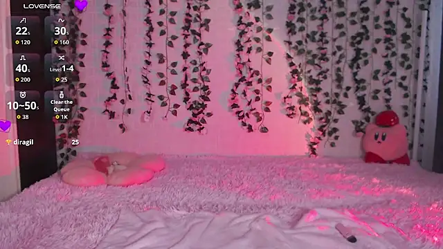 Lessy Lasska online show from 10.30.25