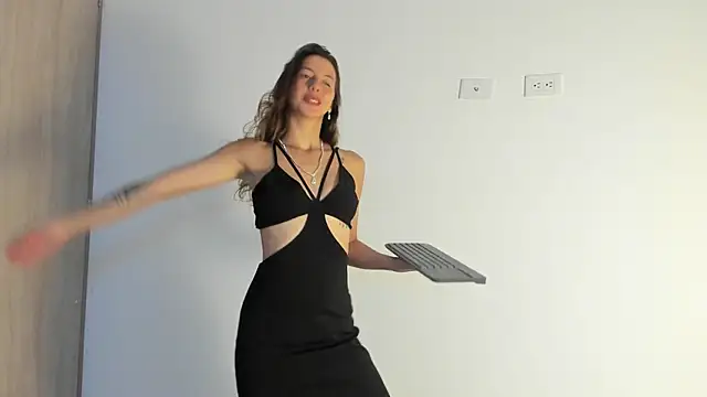 Snapshot of jolie_lov chatting on 09.15.25 jolie lov online show from 09.15.25