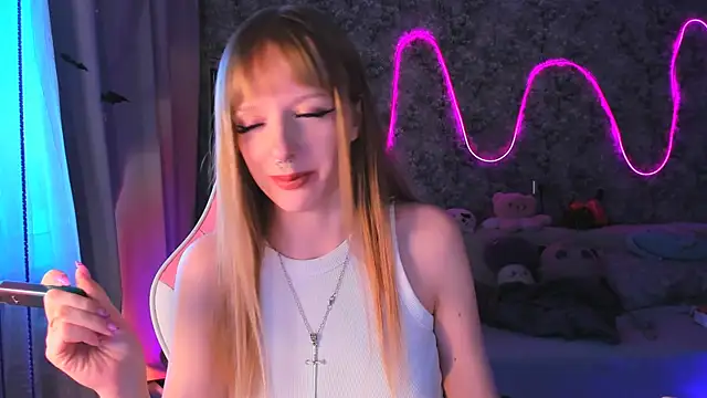 Inma Lewdness online show from 12.13.24