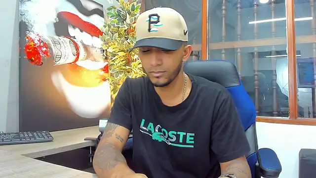 Snapshot of Robin_Rief chatting on 01.27.25 Robin Rief online show from 01.27.25