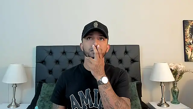 Snapshot of Robin_Rief chatting on 09.12.25 Robin Rief online show from 09.12.25