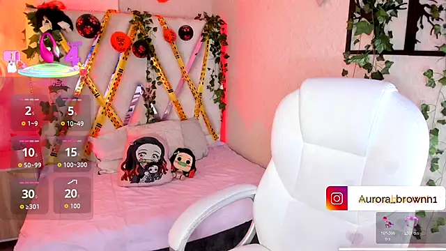 Aurora Brownn online show from 11.02.25