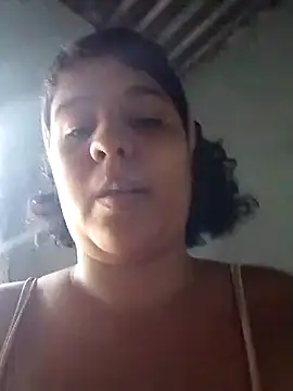 Snapshot of LilyChloe11 chatting on 12.12.24 LilyChloe11 online show from 12.12.24