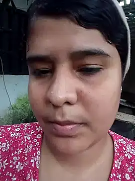 Snapshot of LilyChloe11 chatting on 12.16.24 LilyChloe11 online show from 12.16.24