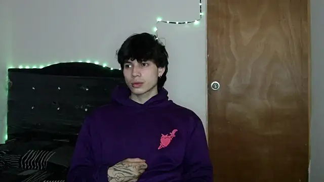 pervertsteens3 online show from 11.11.25