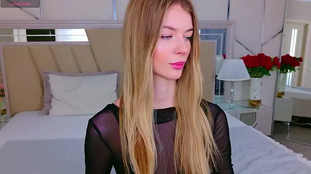 MeganMour online show from 04.11.26