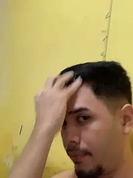 thguinho13 online show from 12.30.24