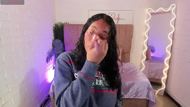 penelope tay1 online show from 11.07.25