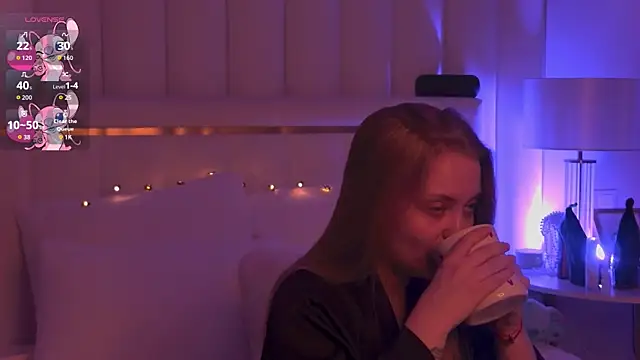 DorisHell online show from 10.30.25