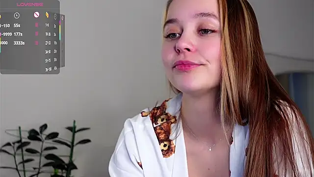 Snapshot of FalineDowlen chatting on 02.04.25 FalineDowlen online show from 02.04.25