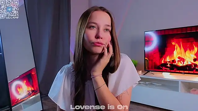 FalineDowlen online show from 11.24.25