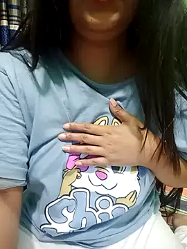 Snapshot of Fuck_Girl_Nuri chatting on 01.26.25 Fuck Girl Nuri online show from 01.26.25