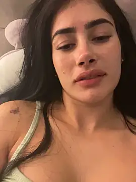 Sweet and caramel online show from 03.21.25