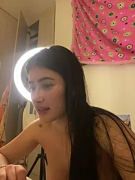 Sweet and caramel online show from 03.21.25