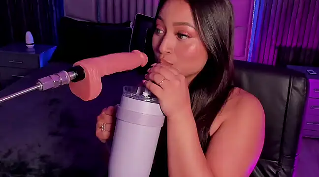 Lillyortiz online show from 01.21.25