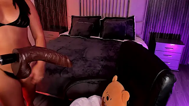 Lillyortiz online show from 09.10.25