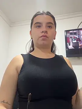 SaraBraun  online show from 10.11.25