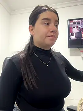 SaraBraun  online show from 10.31.25