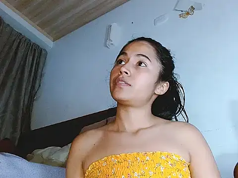Snapshot of brihanna_lena chatting on 06.11.26 brihanna lena online show from 06.11.26