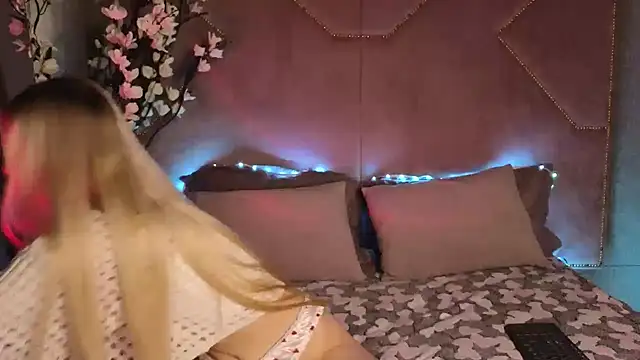 STELLA RICH online show from 03.13.25