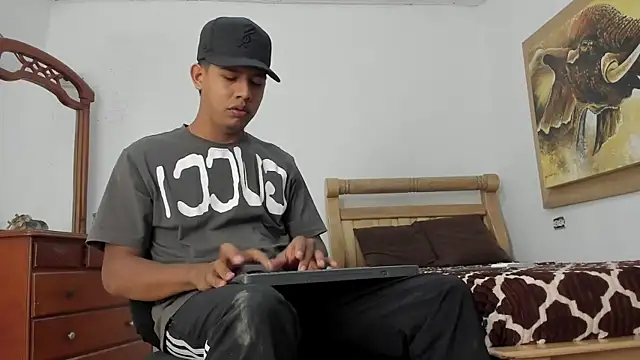 mr stiven  online show from 02.26.26