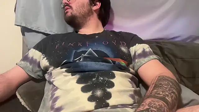 underthesun16 online show from 04.21.26