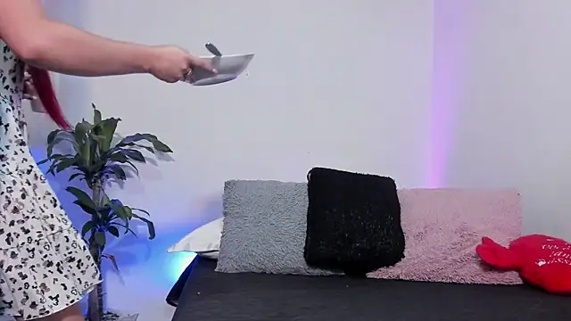 Snapshot of Liah_ferrer chatting on 02.01.26 Liah ferrer online show from 02.01.26