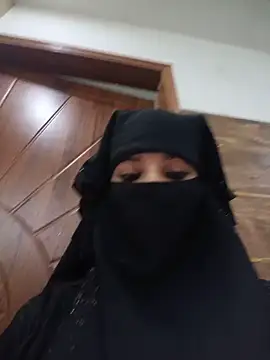 Snapshot of Aafreen_36 chatting on 06.16.26 Aafreen 36 online show from 06.16.26