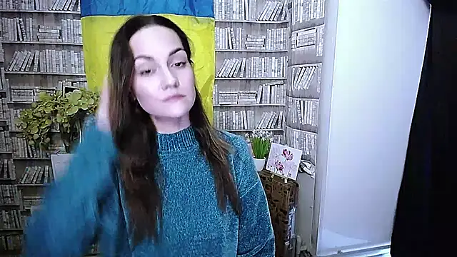 Lina Star S online show from 11.18.25