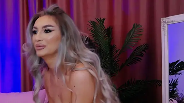 FelyJolie online show from 03.20.25