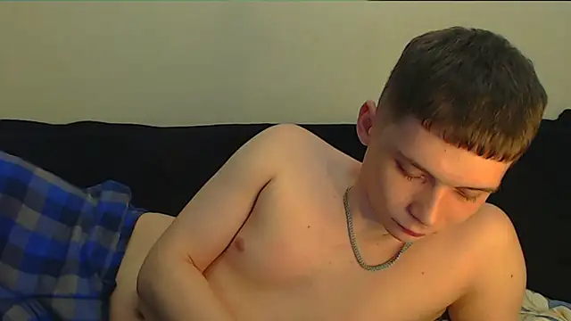 Snapshot of __sugarrebit chatting on 01.17.25 sugarrebit online show from 01.17.25