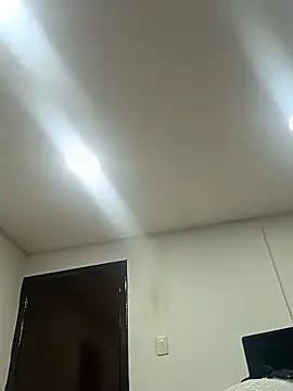 sasi luna online show from 10.31.25