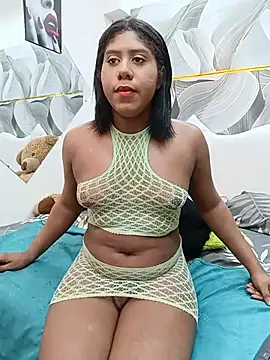 Snapshot of CamilosaOrtega chatting on 05.28.26 CamilosaOrtega online show from 05.28.26