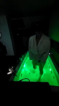 Snapshot of Cally-n chatting on 03.02.25 Cally-n online show from 03.02.25