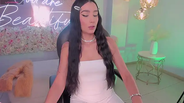 BellaCarteer  online show from 12.02.25