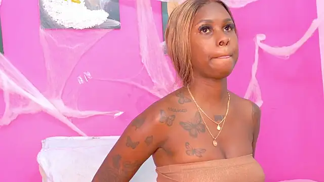 kinkyandsavage online show from 10.30.25