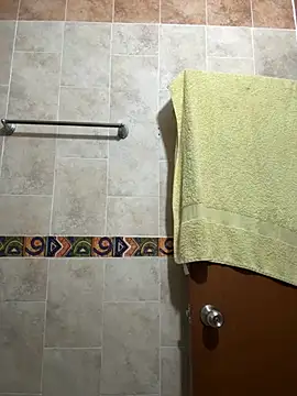 Snapshot of Naticol1 chatting on 10.26.25 Naticol1 online show from 10.26.25