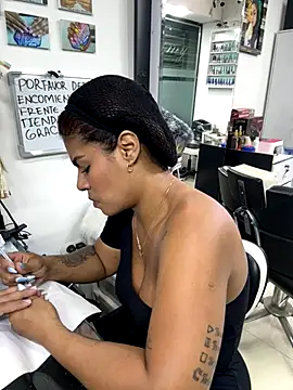 Snapshot of Naticol1 chatting on 11.12.25 Naticol1 online show from 11.12.25