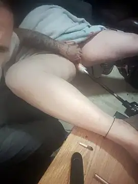 DaddyDifferent online show from 01.10.26