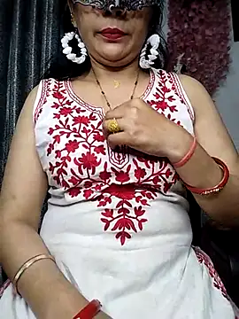 sexy bhabhi69 online show from 02.20.25