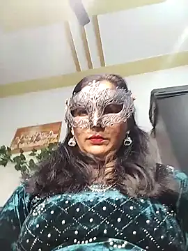 sexy bhabhi69 online show from 11.11.25