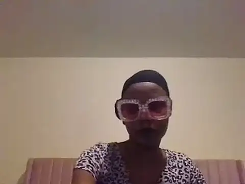 NastyBlackslaveGirl online show from 01.04.25