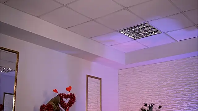 Jenna Day online show from 03.05.26