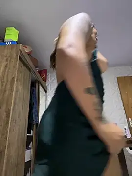 Nicollygriu online show from 11.06.25