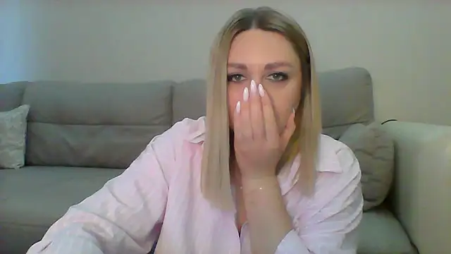 VickyLove047 online show from 09.16.25