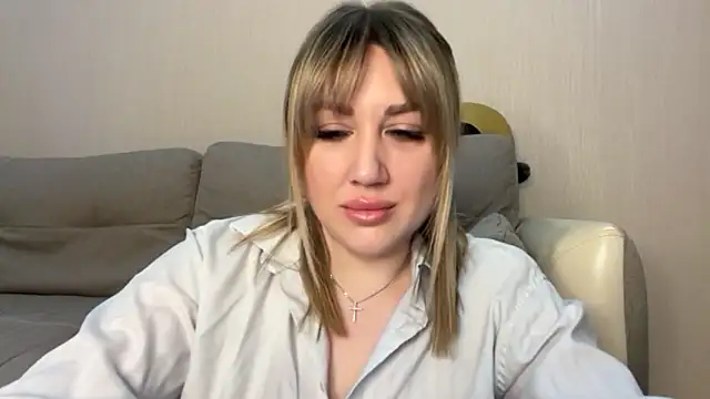 VickyLove047 online show from 04.19.26