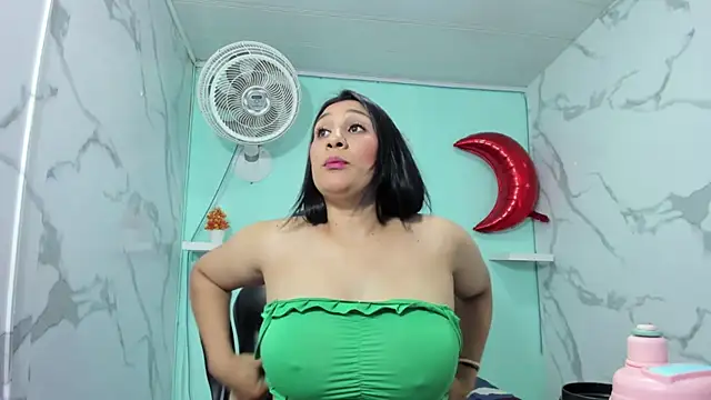 karime sexygirl online show from 12.21.25